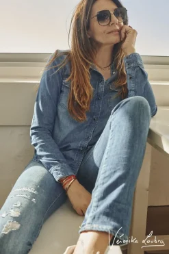 Le Temps des Cerises Chemise En Jeans Josy Bleue By Veronika Loubry Blue Hot