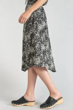 Le Temps des Cerises Jupe Longue Cassand A Motif Fleuri Noir Et Blanc Black Flower Best