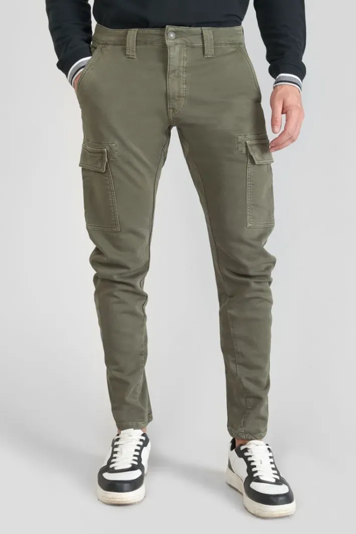 Le Temps des Cerises Koge Army Jogg Tapered Arque Kaki Aloe Best