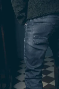 Le Temps des Cerises Musset 700/11 Adjusted Jeans Enduit Bleu-Noir N°3 Blue / Anthracite New