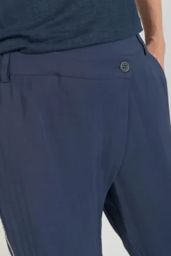 Le Temps des Cerises Pantalon Reydel Bleu Marine A Fermeture Asymetrique Midnight Hot