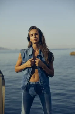 Le Temps des Cerises Veste Sans Manches Galinat En Jeans Bleu Blue Discount